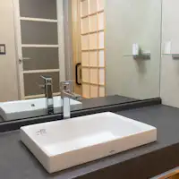 Fasilitas kamar bergaya Jepang modern