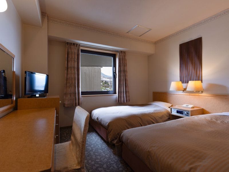 Twin Kecil Tanpa Pemandangan ◇ 16 m² Lantai 3-5