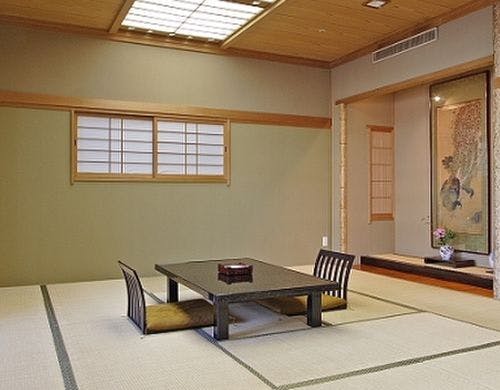 和の空間でお寛ぎ下さい