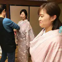 【การแต่งกายฟรี】มีบริการเช่าชุดฟรีหนึ่งชุด.