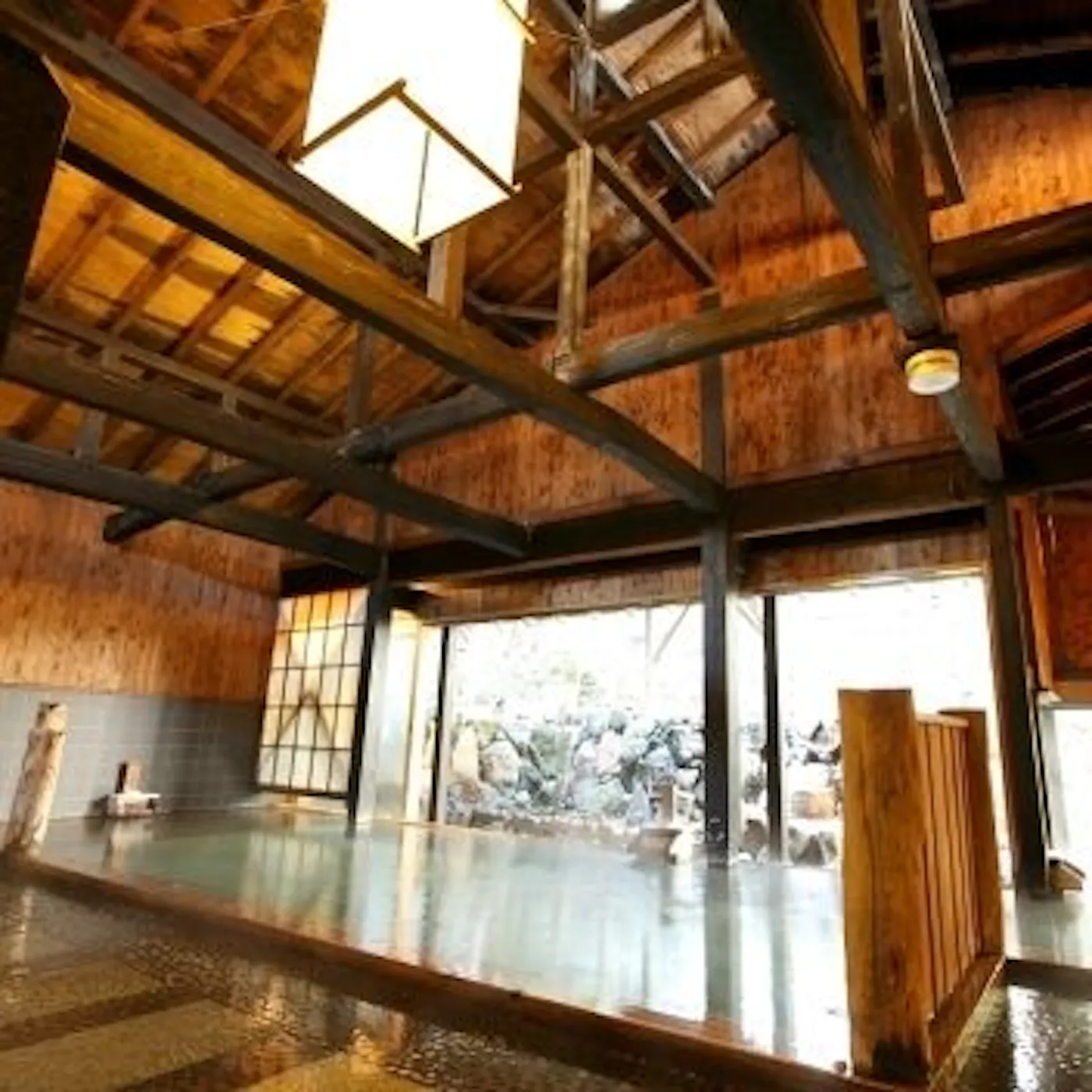 箱根強羅温泉 季の湯 雪月花：湯屋の内湯