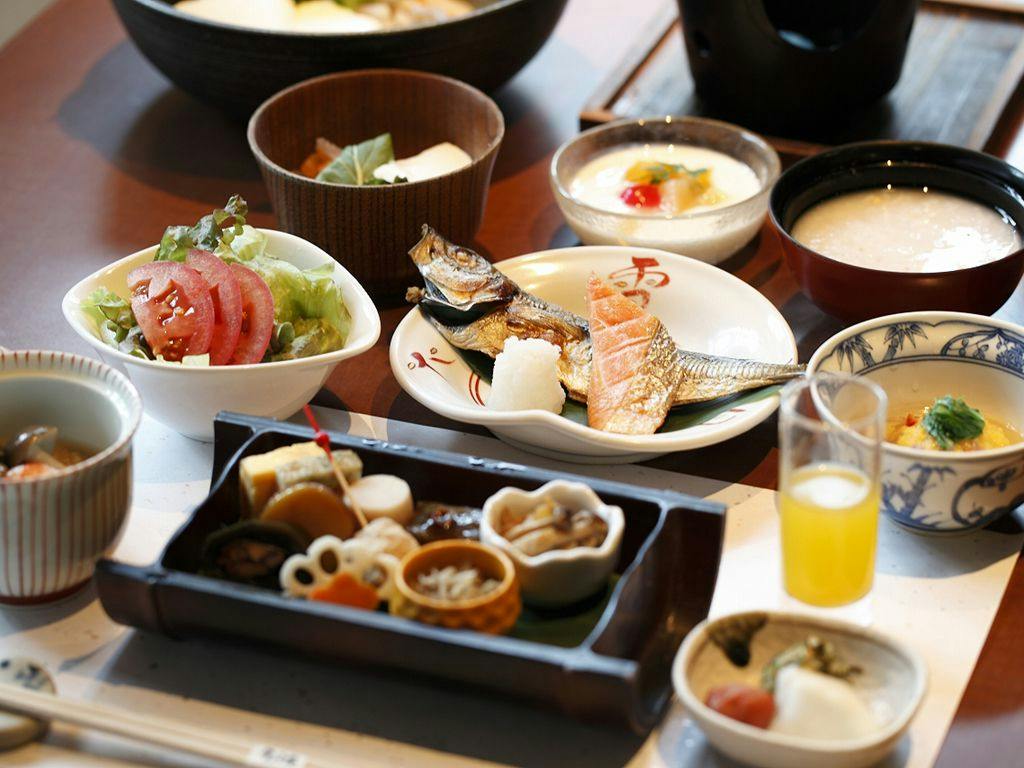 【1泊朝食付】大浴場・無料貸切風呂・炭酸泉で湯めぐりを満喫！