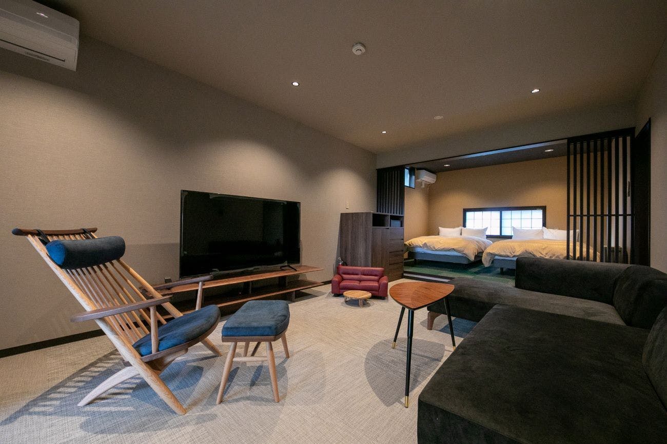 藍　1階リビング・寝室