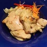 ワンちゃんのお食事ローストチキン