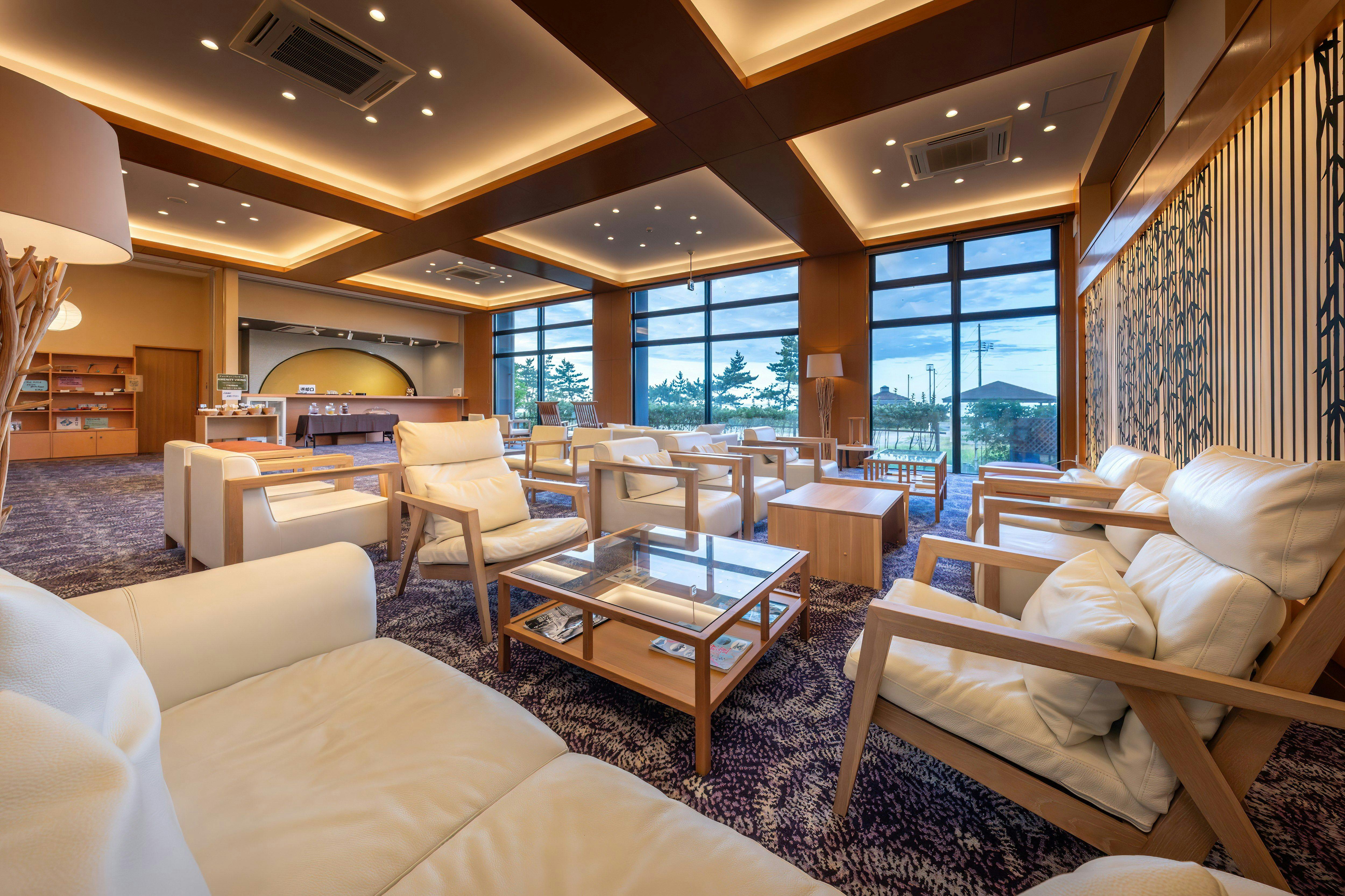 【大堂】具有开放感的舒适大堂