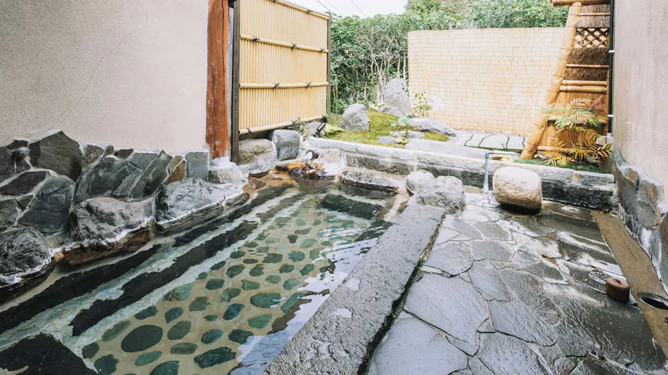 Minami Aso Tawarayama Onsen Ryokan Chikurakutei