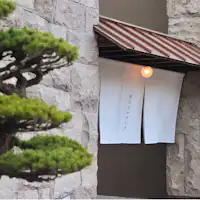 【休日ビルヂング/エントランス】