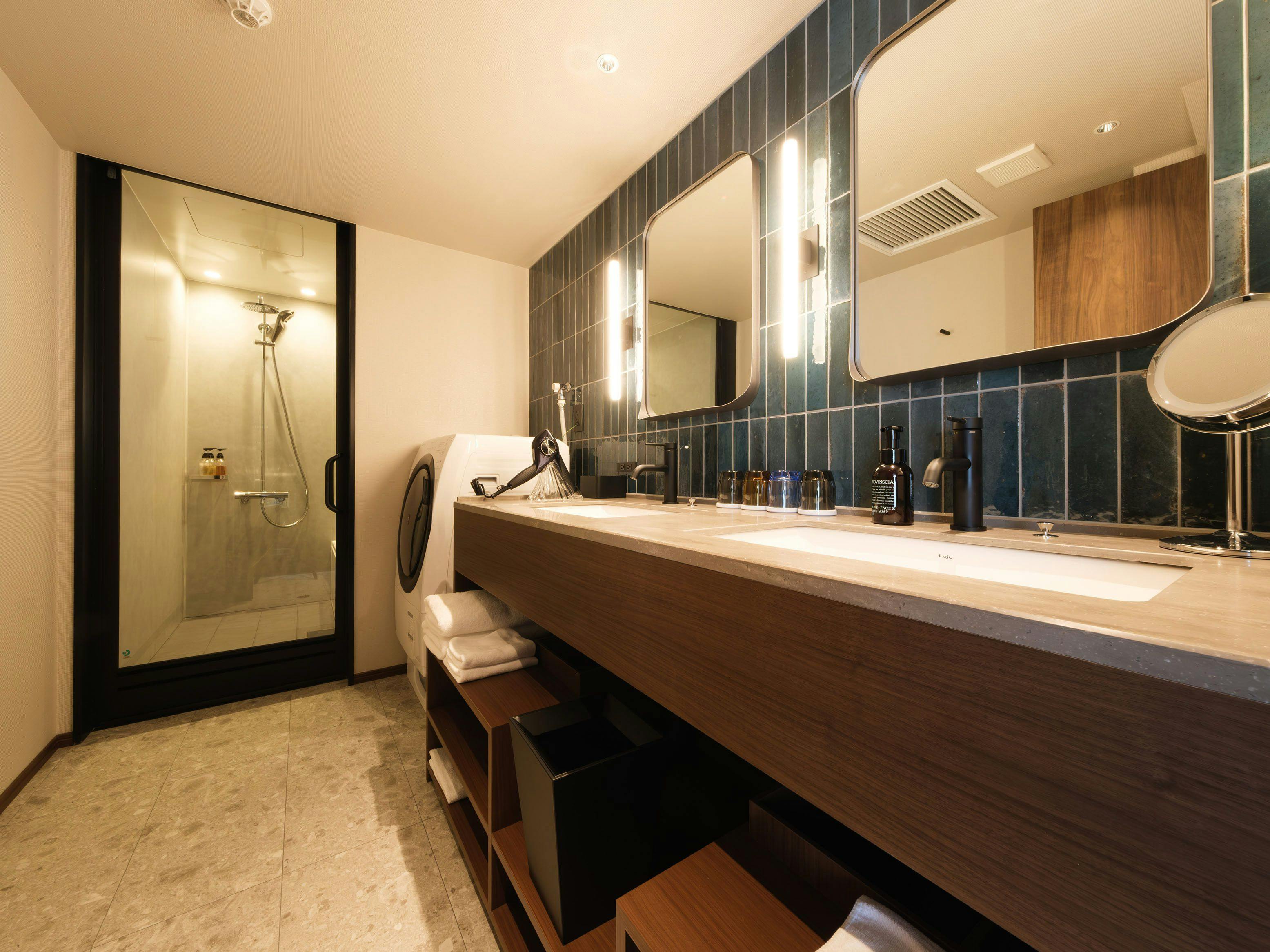 EN The HOUSE Asakusa Nitenmon