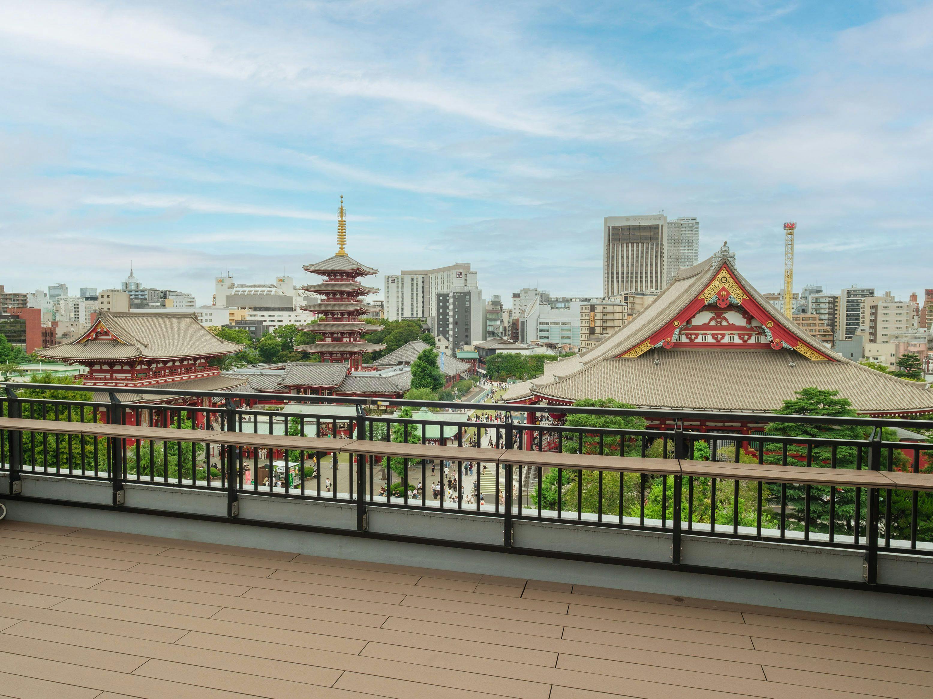 EN The HOUSE Asakusa Nitenmon