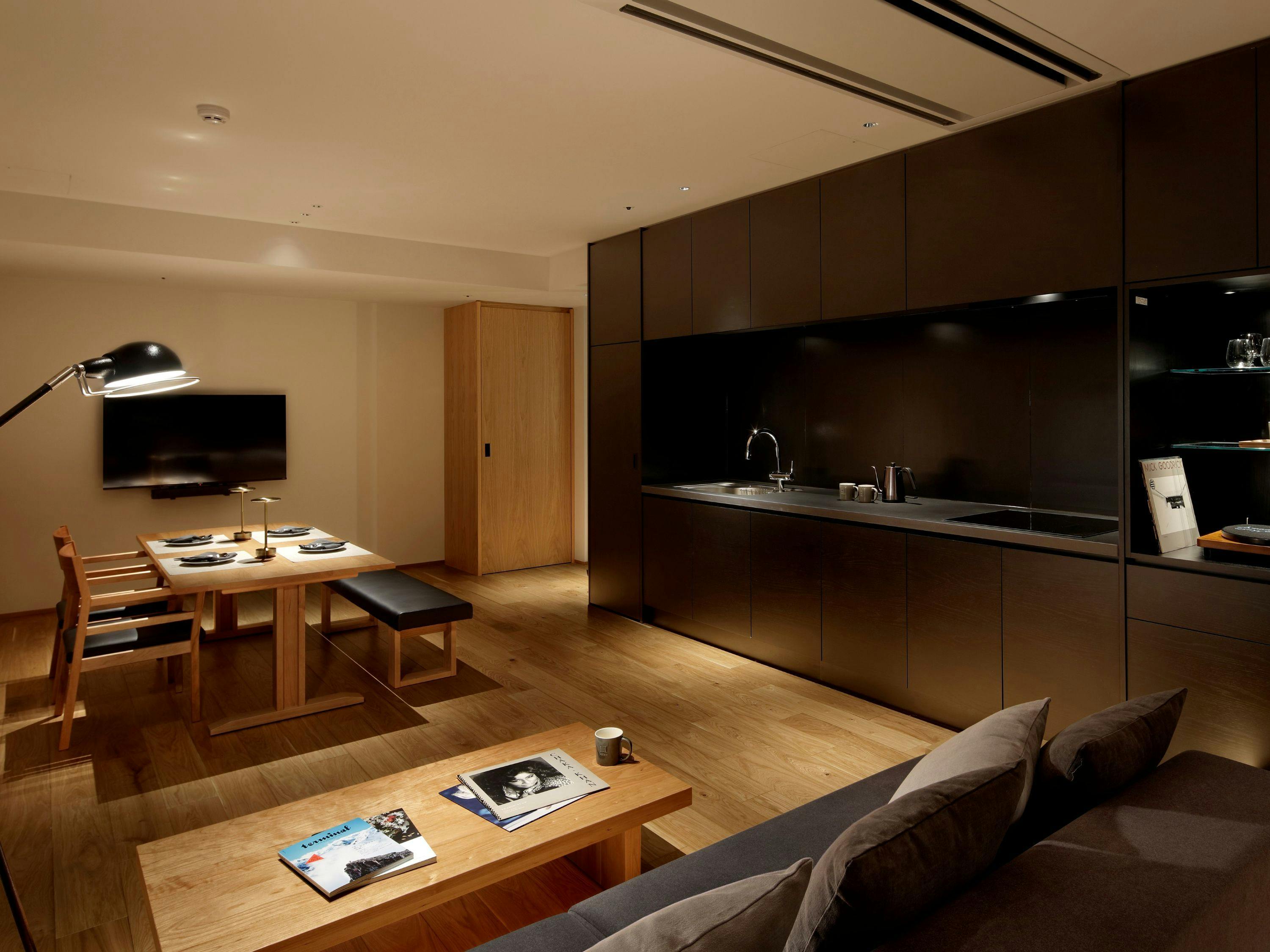 HIDEOUT