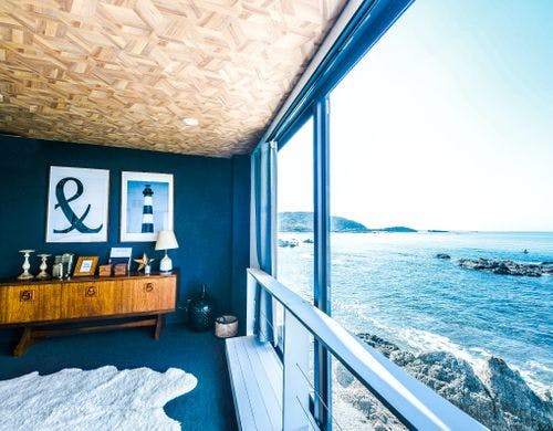 2Fベッドルームの大きな窓です。