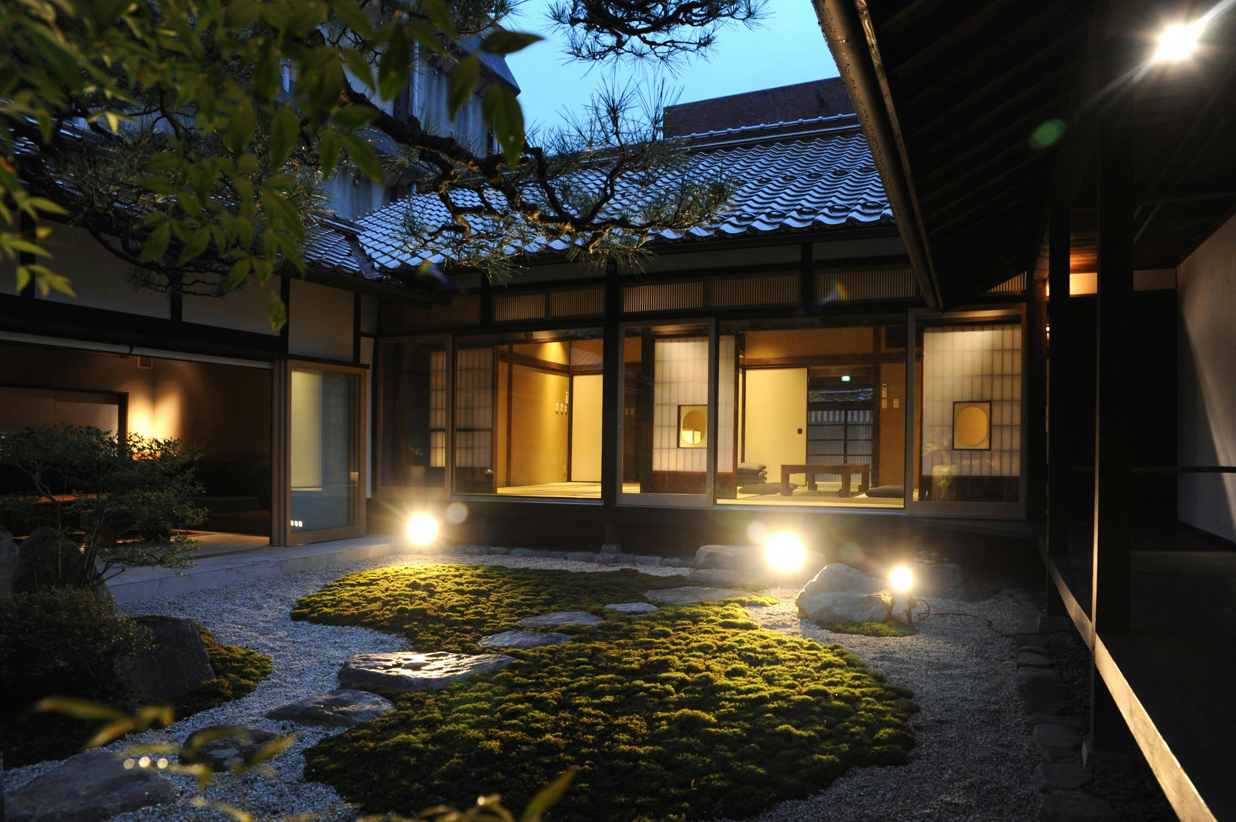 歴史の積み重ねた町家でほっこりステイ
