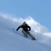 Nikmati salju bubuk di Niseko!