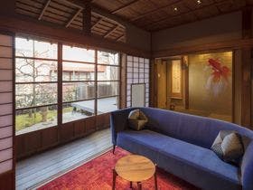 彦三町 金の間