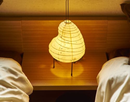 ベッドルーム照明