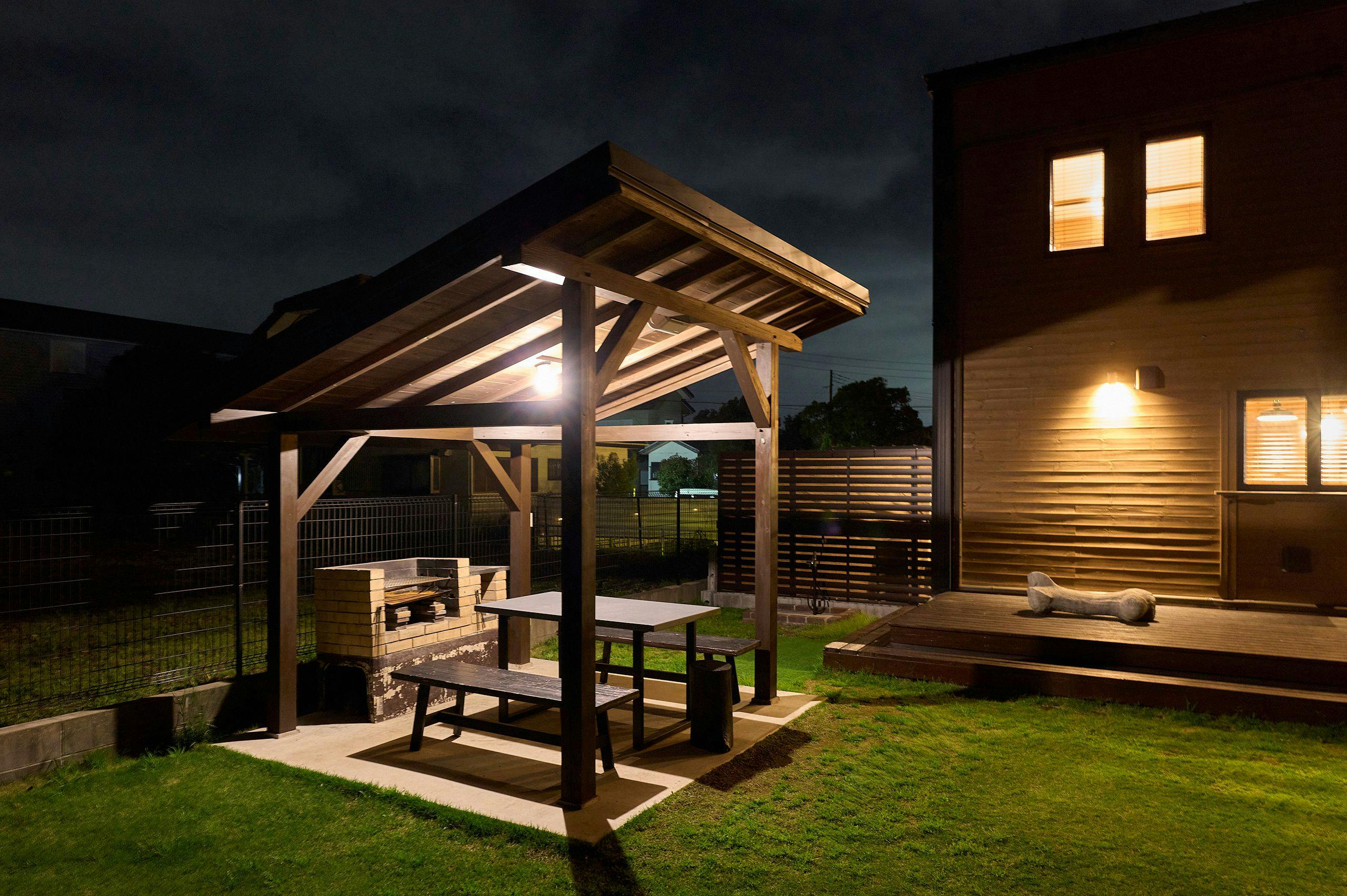 Beds and Dog run