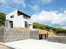 Praha House image
