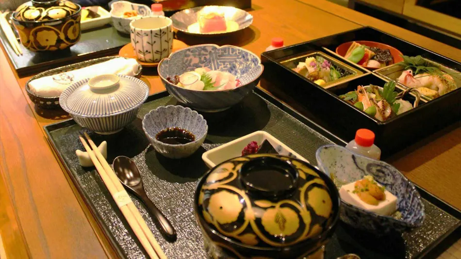 Kyomachiya Yado Some SEN Toji Uomizu