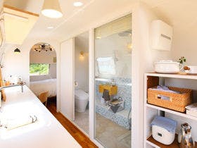 HOLLY CAMP　AIRSTREAM VILLA AMAMI