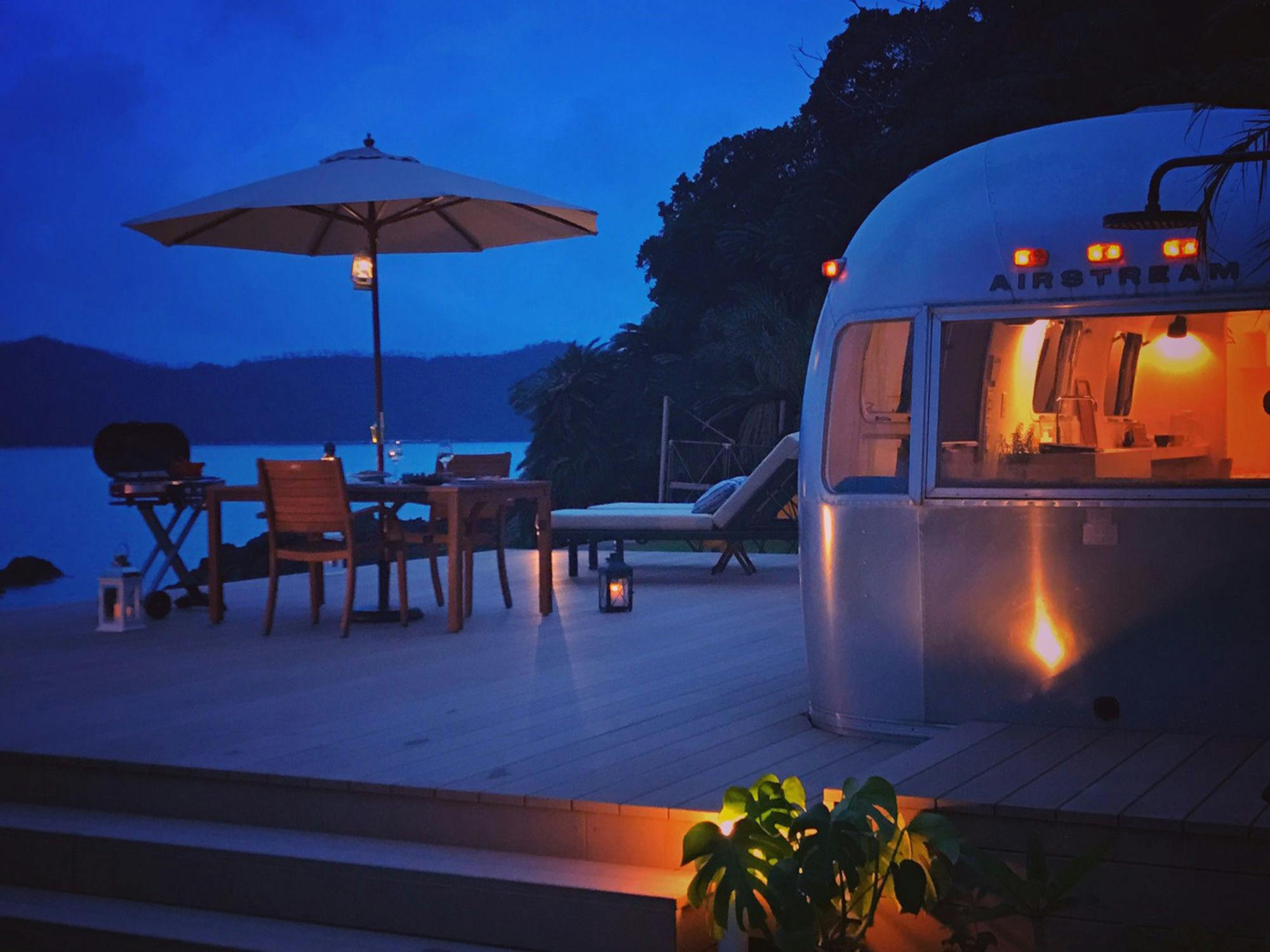 HOLLY CAMP　AIRSTREAM VILLA AMAMI