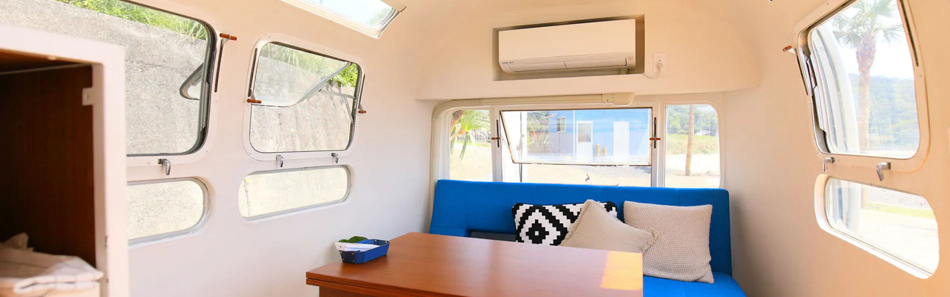 HOLLY CAMP AIRSTREAM VILLA AMAMI