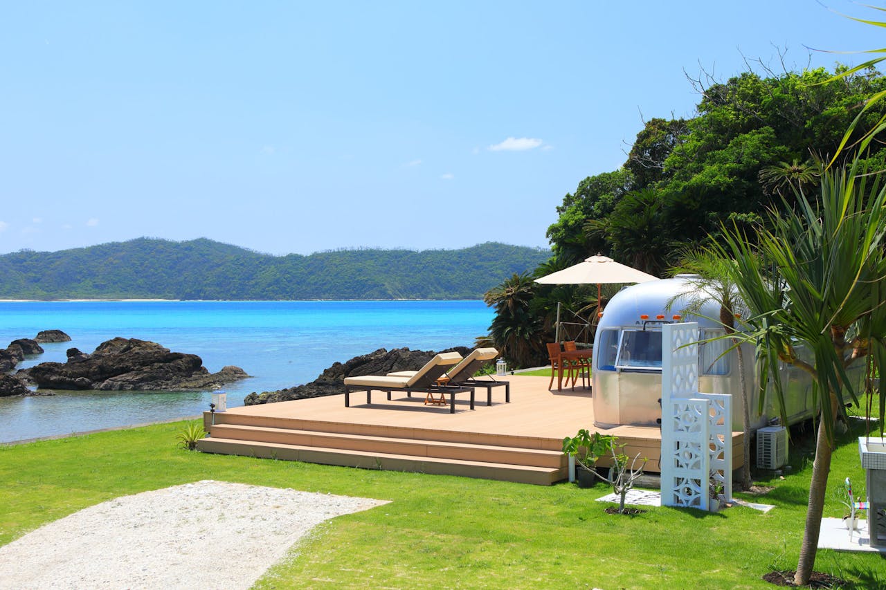 HOLLY CAMP　AIRSTREAM VILLA AMAMI＜奄美大島＞