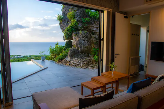 Tokeiのリビングルーム