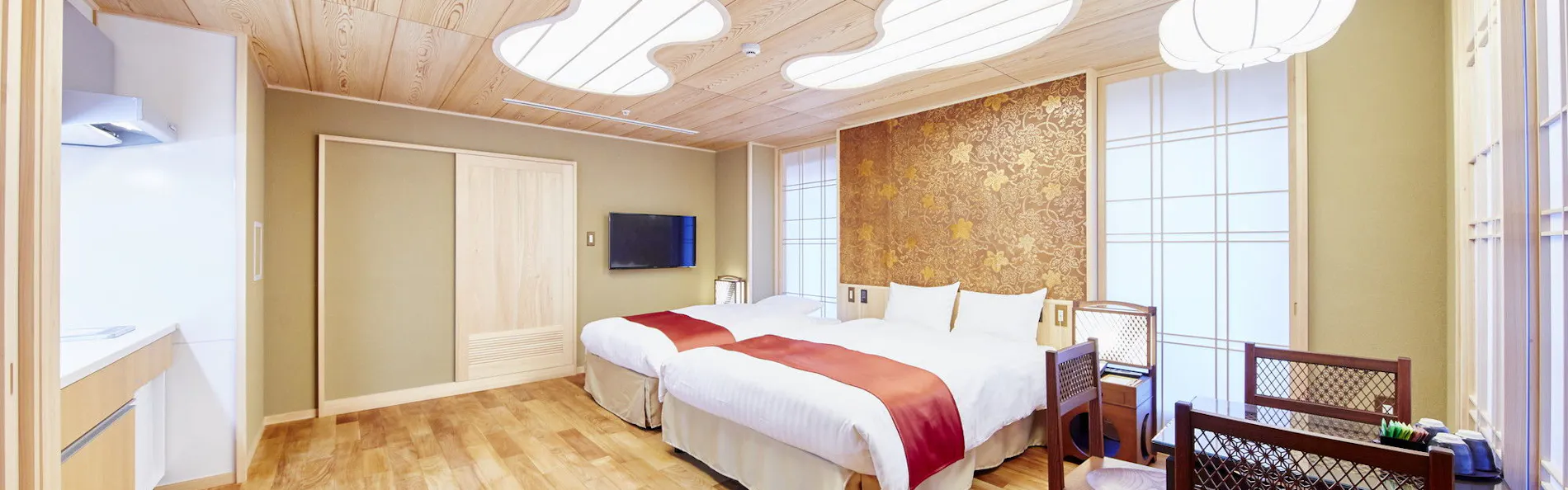 Sunrise Suites(サンライズ スイーツ)