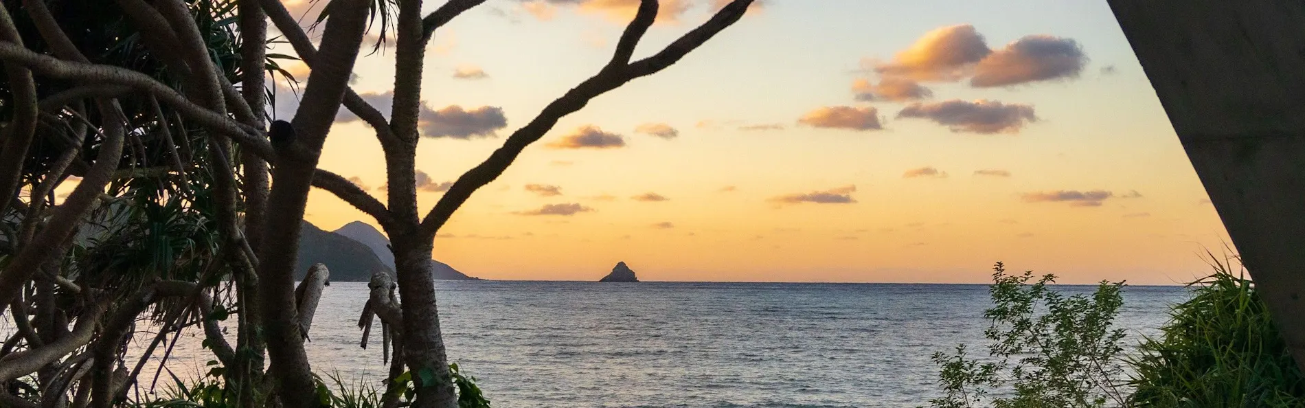 ヴィラリゾートホテル 伝泊 The Beachfront MIJORA