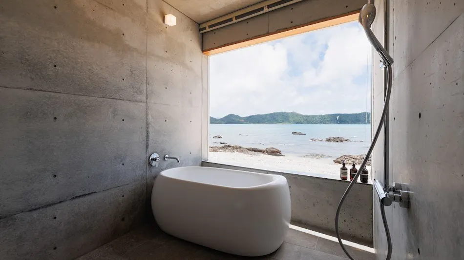 Villa Resort Hotel Denpaku The Beachfront MIJORA