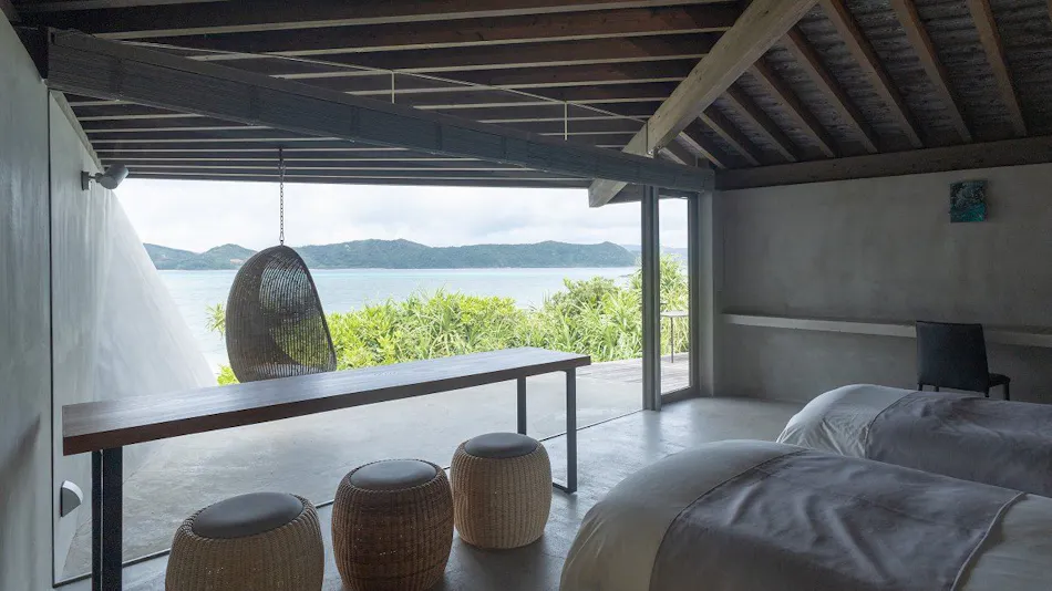 Villa Resort Hotel Denpaku The Beachfront MIJORA
