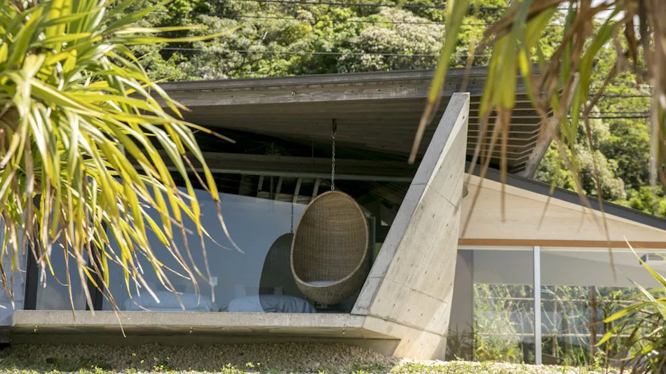 Villa Resort Hotel Denpaku The Beachfront MIJORA