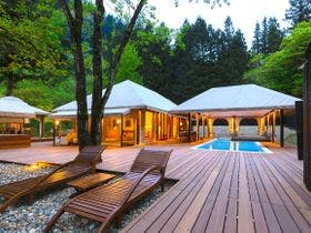 ＫＥＩＫＯＫＵ　ＧＬＡＭＰＩＮＧ　ＴＥＮＴ 施設全景