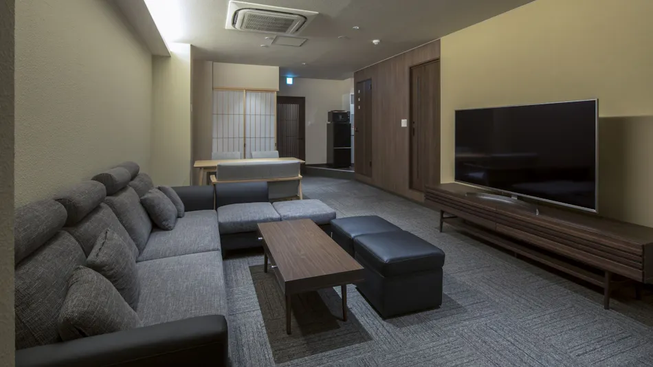 Lando Residence Hiroshima Suites