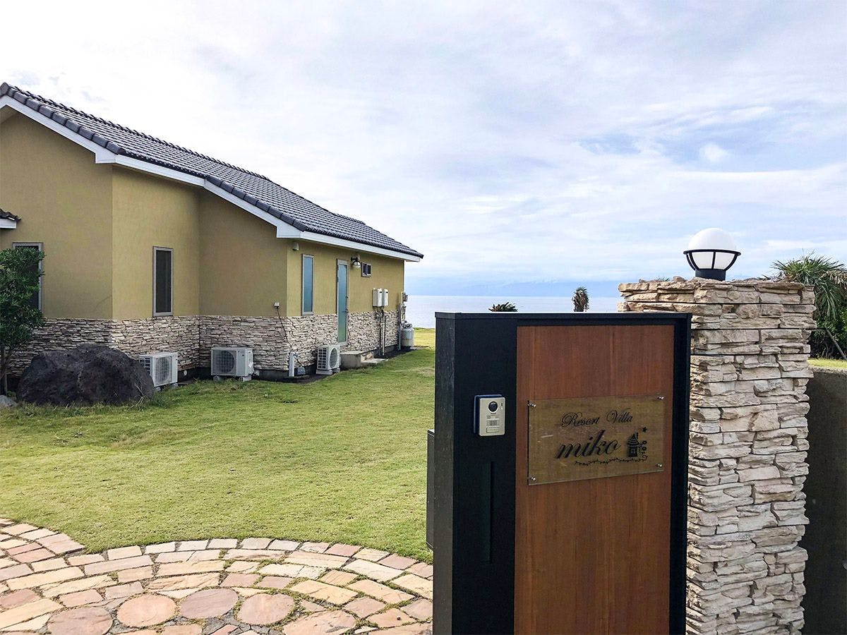Resort villa miko