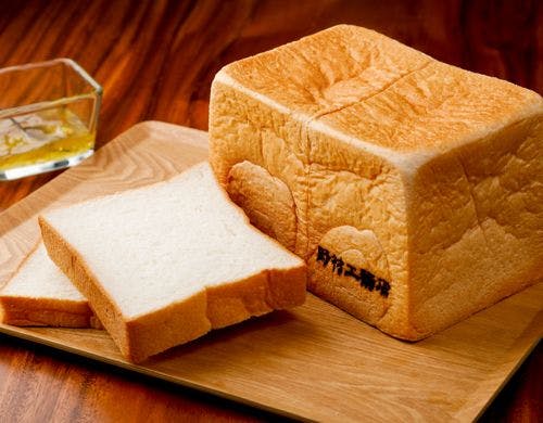 夏季、GW、冬期休暇はお休みです。