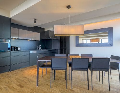 301 3ベッドルーム スイート