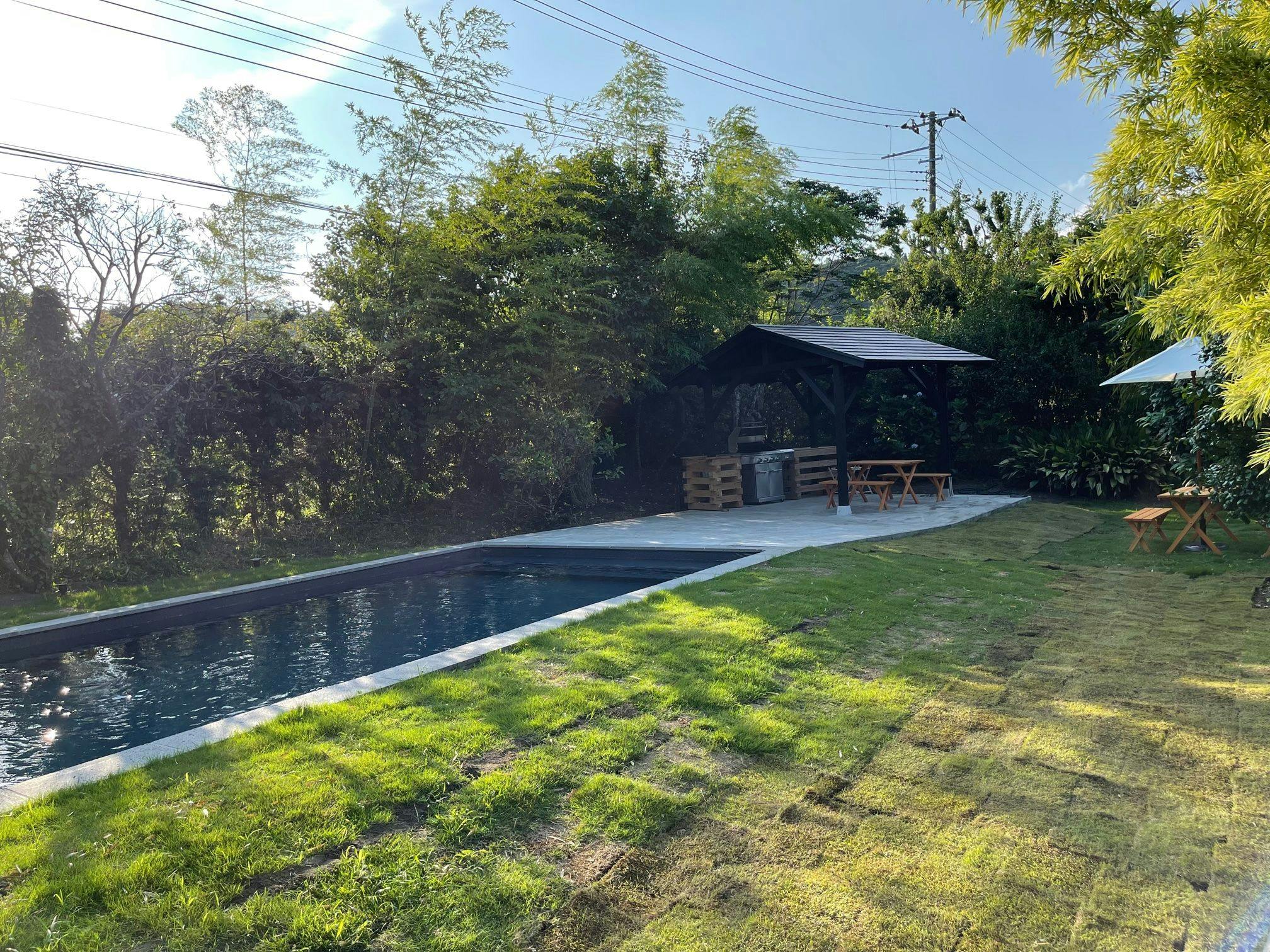 庄屋の里古民家たなか　プール、BBQ