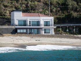 VACATION VILLA BLUE ARK