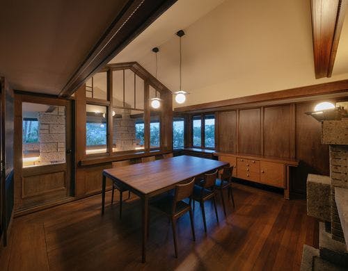 ダイニングルーム