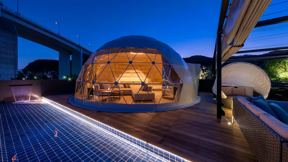 Awaji Island Glamping Beach Villa Sazanami