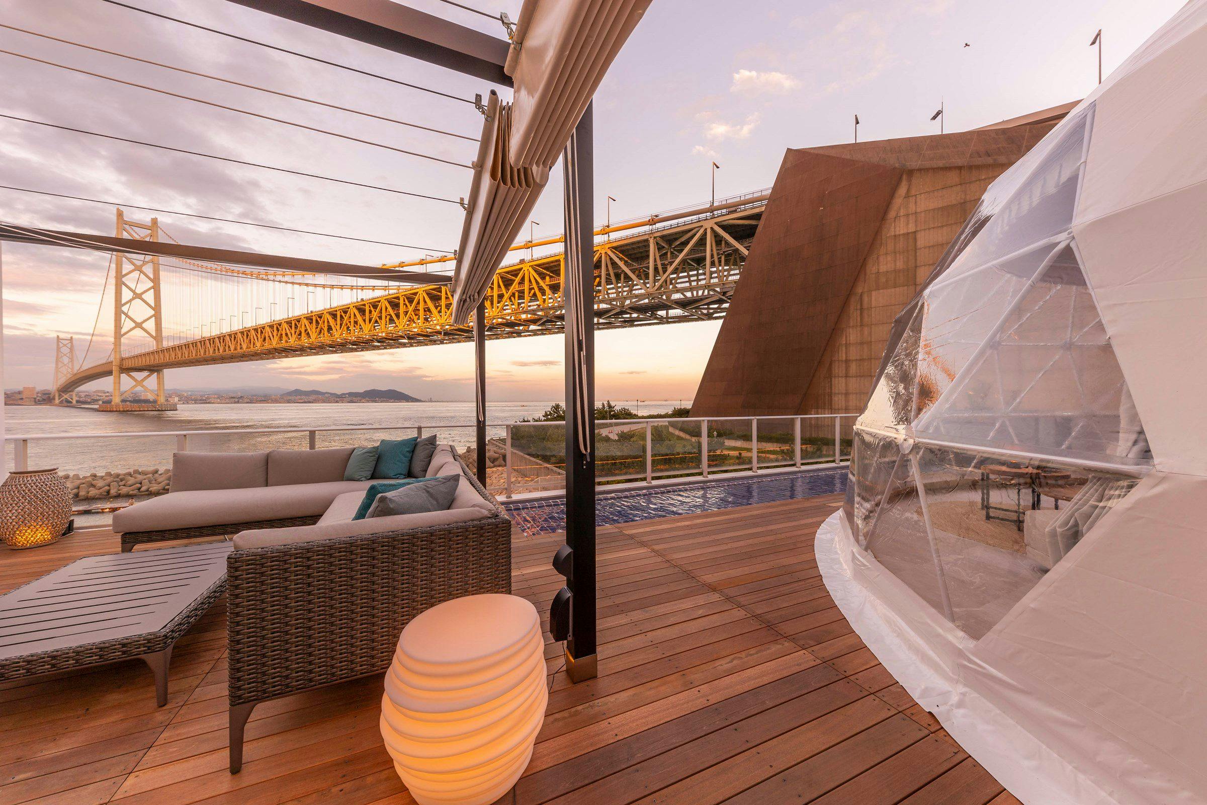 Awaji Island Glamping Beach Villa Sazanami