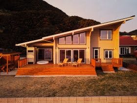 【千葉県館山・南房総エリアの高級貸別荘・コテージ】＆SUN Hung five