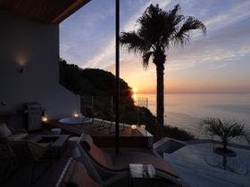 ＫＯＮＡ　ＲＥＳＯＲＴ　ＡＷＡＪＩ　ＫＡＩ