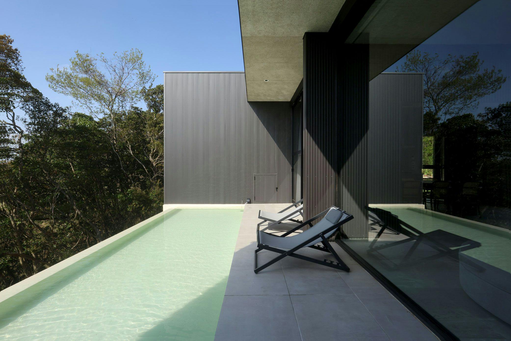 KITOW private villa