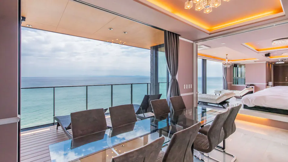Boeing Terrace Suite Villa Anko