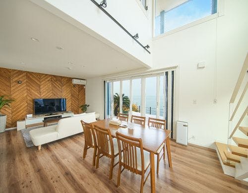 リビングダイニング全景