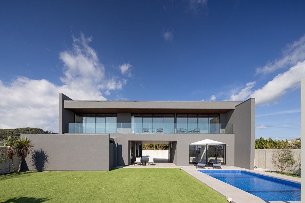 GIFTHOUSE 館山 那古海岸