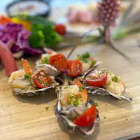 บาร์บีคิวเนื้อวากิว A5 และอาหารทะเลโดยเชฟส่วนตัว