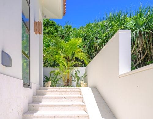 エントランス階段